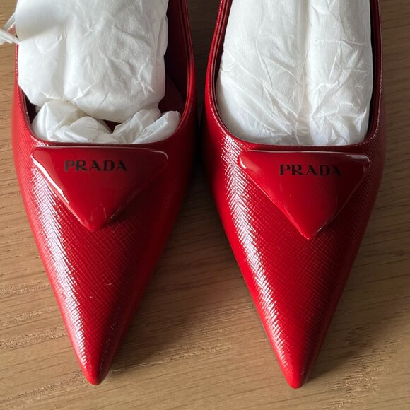 Prada triangle-logo leather slingback pumps - Picture 4 of 6